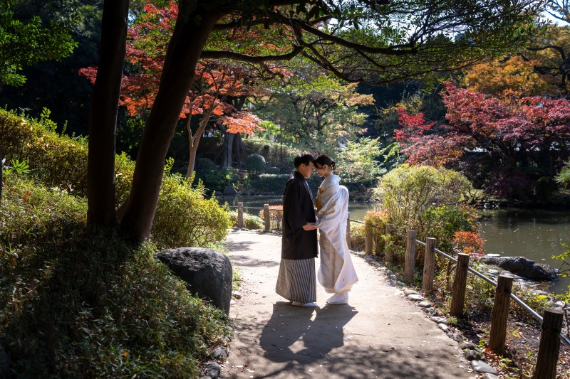 【有栖川記念庭園】白無垢×紅葉に包まれる和装前撮り