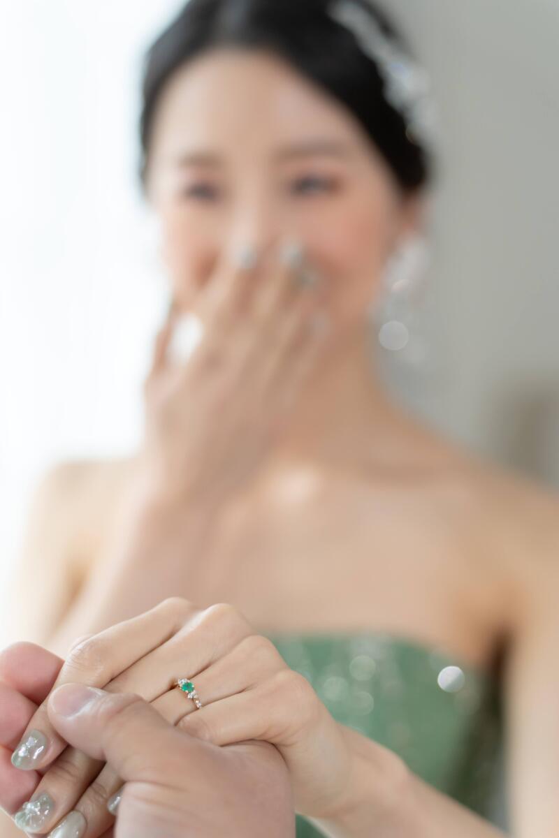 指先に輝く永遠の誓い