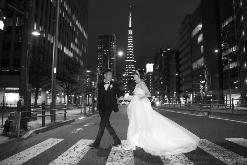 煌めく夜の東京で映画のような前撮り。お子様も一緒に楽しむ特別なロケーション撮影