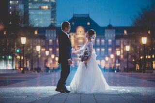洋装で隅田川沿いや東京駅で撮影☆