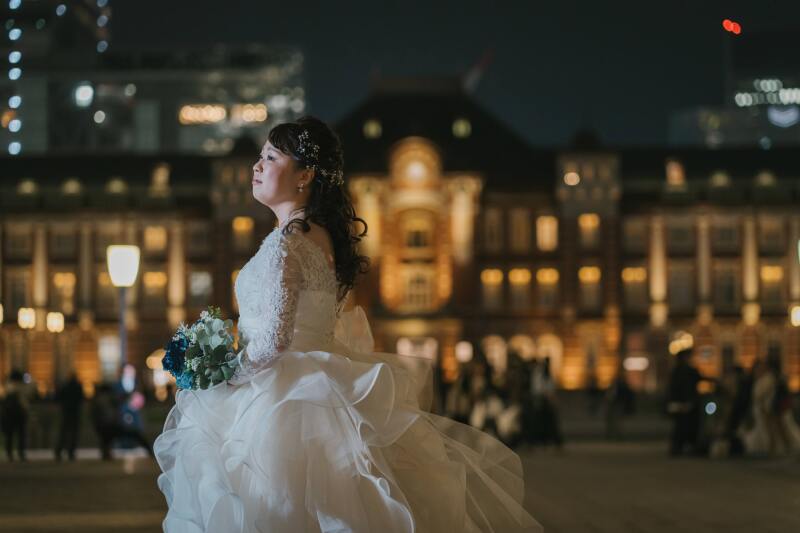 夜に佇むヒロイン