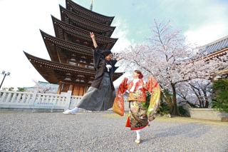 桜＆神社仏閣＆ジャンプ！ワイワイ楽しいおふたりでした！