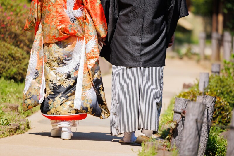 一歩踏み出す足元ショット