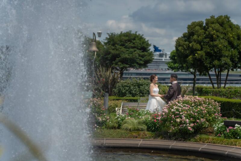 横浜らしさが写せる撮影スポット「山下公園」にて