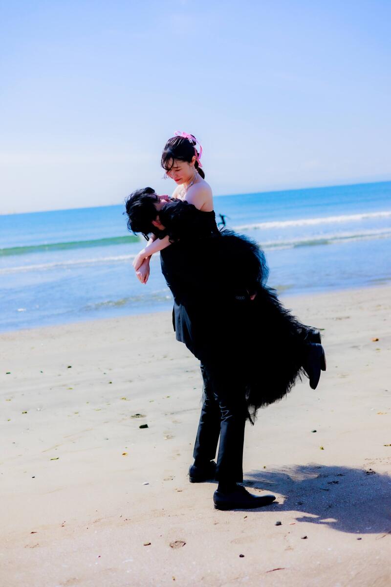 幸せを支える力強い腕の中で