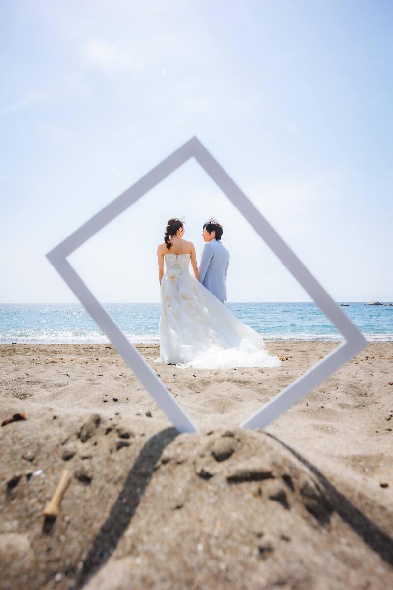 写真立てのフレームを使って