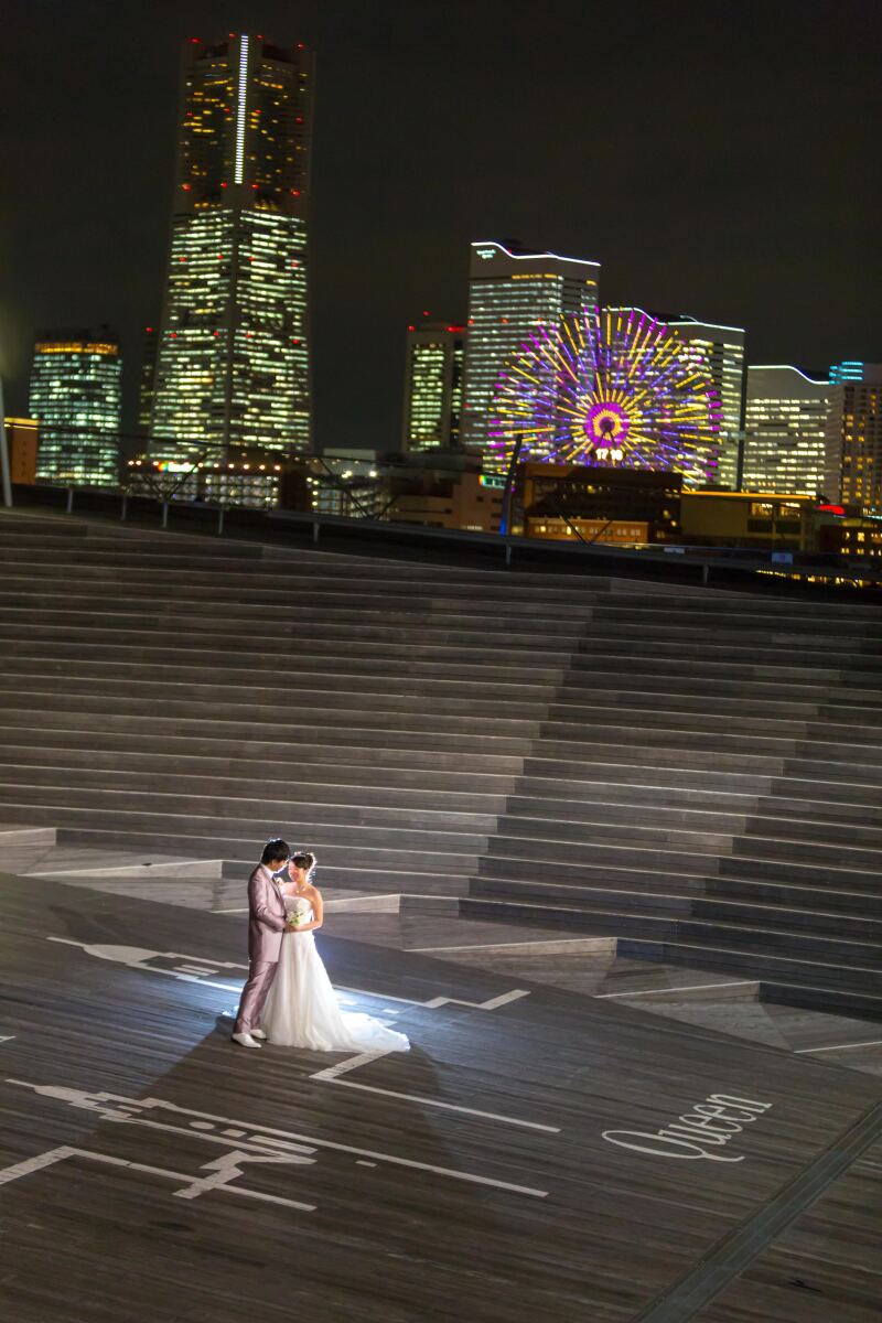 横浜の街がお二人を祝福する夜