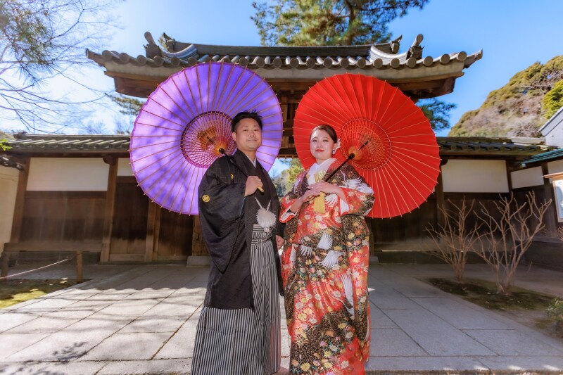 和傘を使ってクールにかっこよく