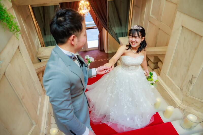 自然とこぼれる幸せの笑顔