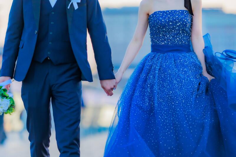 未来へ続く、固い手つなぎ