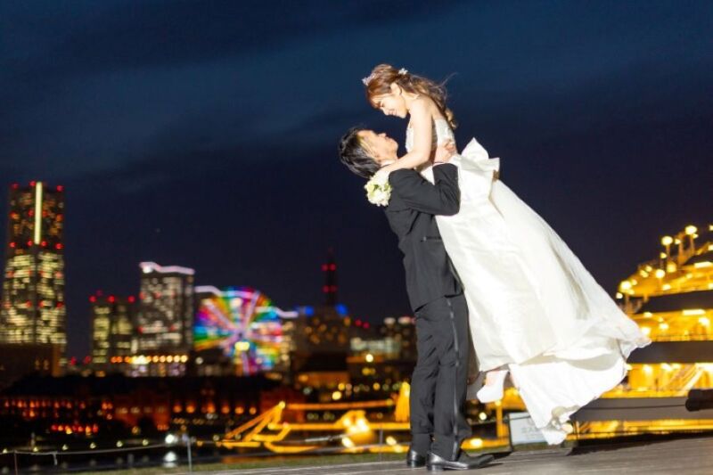 横浜大桟橋で叶えるドラマチックなナイトフォト