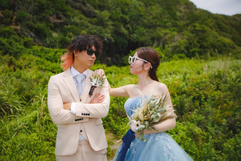 お二人らしさ全開のポージング