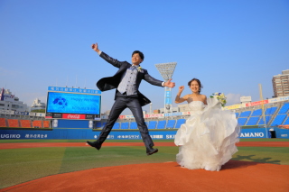 洋装ロケ☆球場☆前撮り