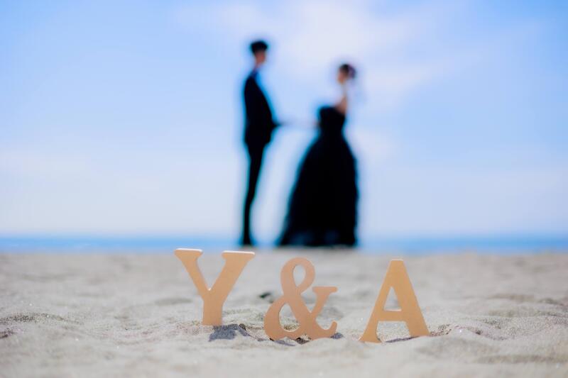 お名前のイニシャルを添えて