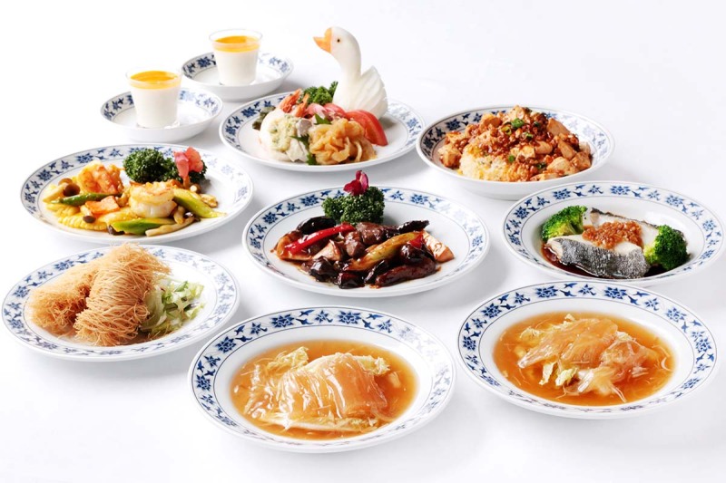 【山手ヘレン記念教会チャペルフォト&重慶飯店会食付き】★洋装全カットデータ付き☆37%OFFの特別価格★2名分の中華コース付き
