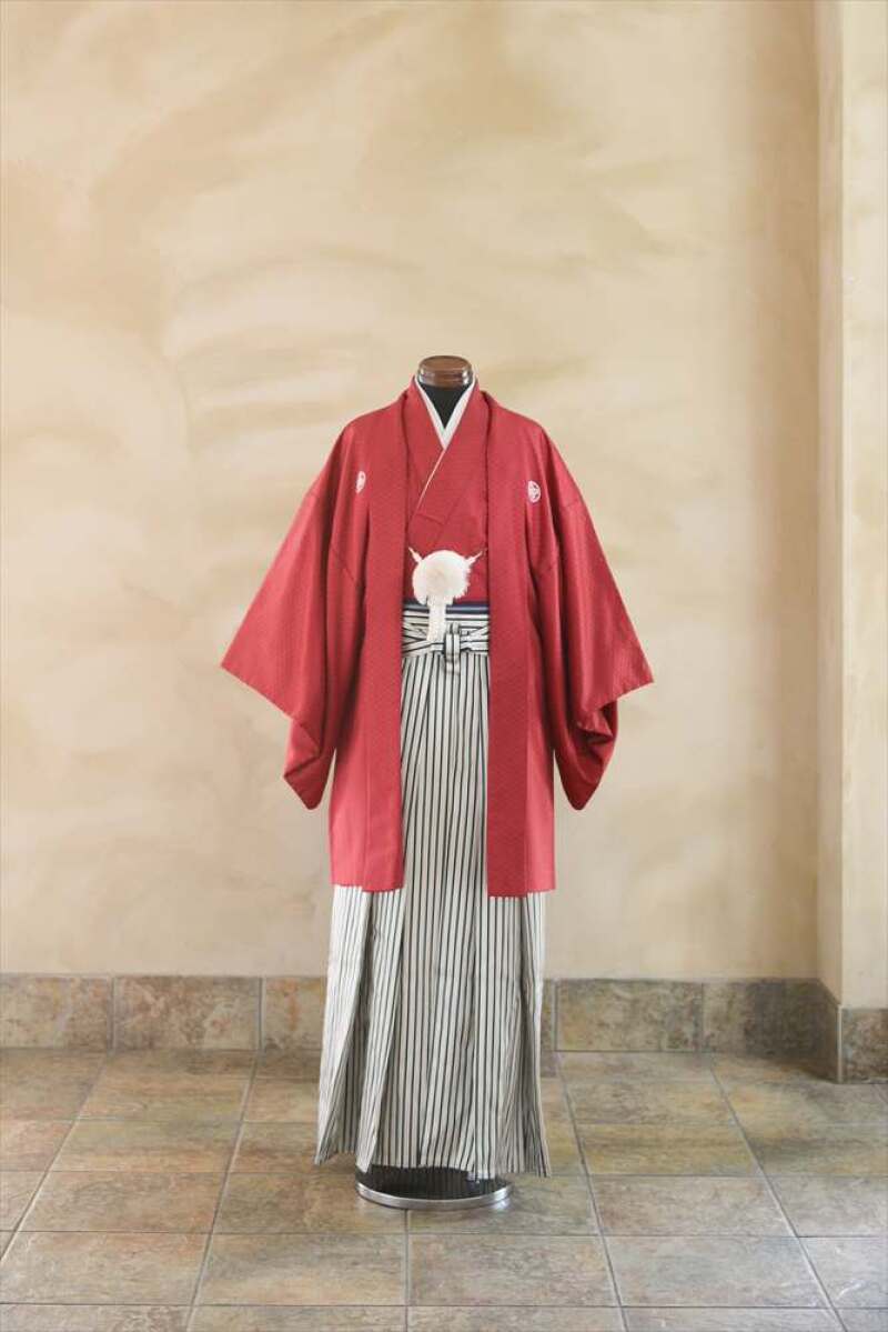 赤紋服