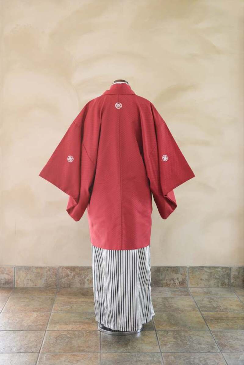 赤紋服