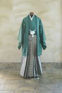 グリーン紋服