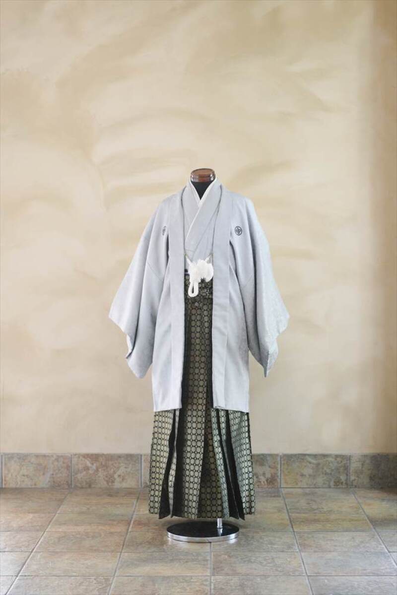 グレー紋服