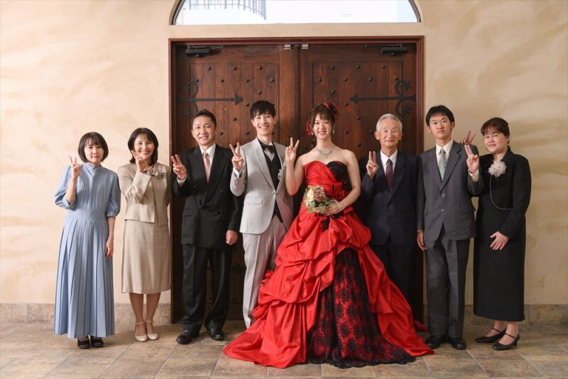 お色直しあとにもご家族と一緒に・・・✌