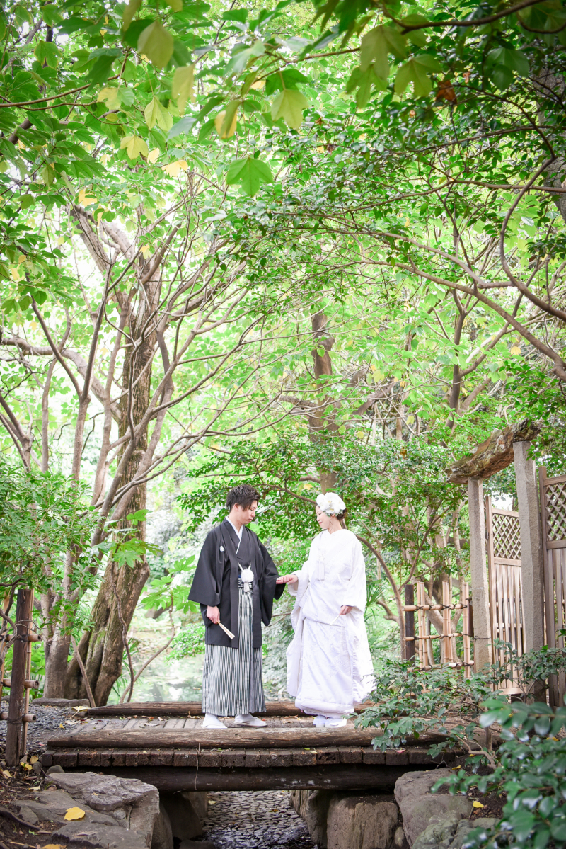 手を取り合って・・・