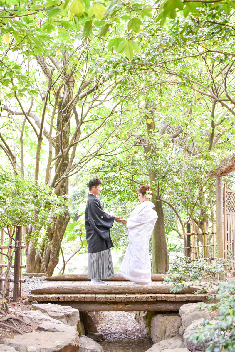 手を取り合って・・・