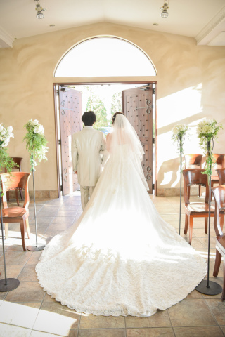 キヌヤ・ブライダルスクエア フェリチタ 熊谷店_お式と同じ流れで★チャペルで挙式風フォト