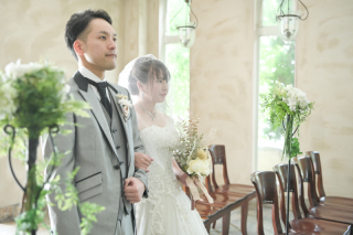 キヌヤ・ブライダルスクエア フェリチタ 熊谷店_お式と同じ流れで★チャペルで挙式風フォト