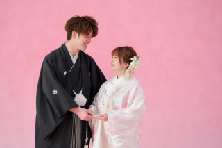 キヌヤ・ブライダルスクエア フェリチタ 熊谷店_きっちりスクリーンからナチュラル背景まで★和装スタジオ