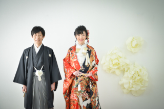 キヌヤ・ブライダルスクエア フェリチタ 熊谷店_きっちりスクリーンからナチュラル背景まで★和装スタジオ