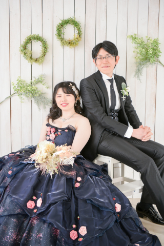 キヌヤ・ブライダルスクエア フェリチタ 熊谷店_ナチュラルから王道のポーズまでいろいろ★洋装スタジオ