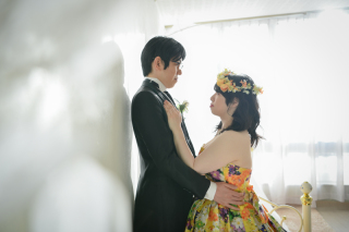 キヌヤ・ブライダルスクエア フェリチタ 熊谷店_ナチュラルから王道のポーズまでいろいろ★洋装スタジオ