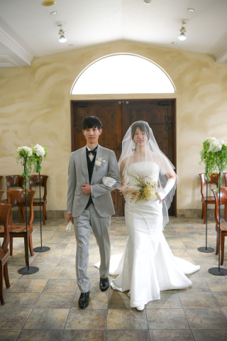 キヌヤ・ブライダルスクエア フェリチタ 熊谷店_お式と同じ流れで★チャペルで挙式風フォト