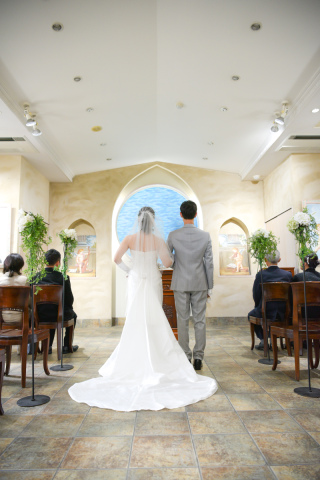 キヌヤ・ブライダルスクエア フェリチタ 熊谷店_お式と同じ流れで★チャペルで挙式風フォト