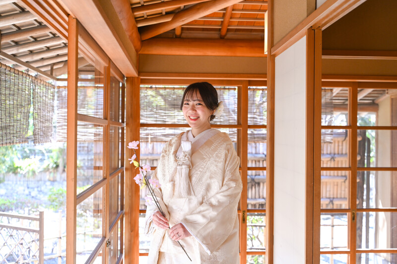 ブランドや新作衣裳も衣裳差額なし!こだわりフォト衣裳2着プラン お好みのドレスor打掛で撮影☆データ31カット付き