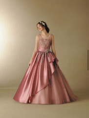 ピンク・モ―ヴァン