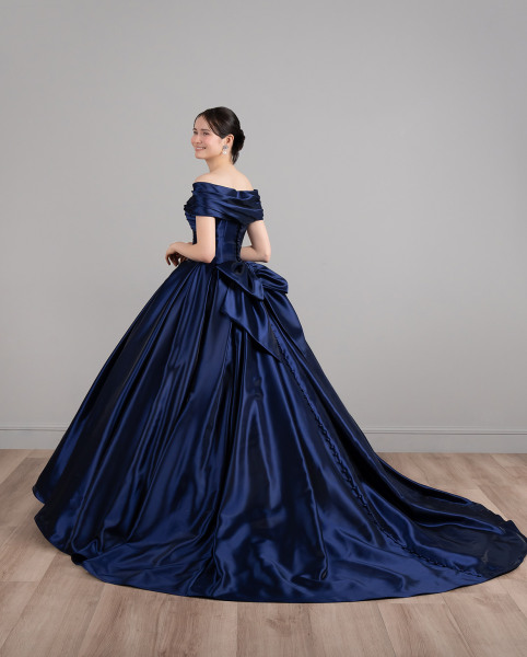 ネイビー・クラレット