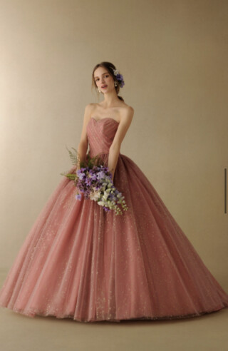 ピンク・タピアン