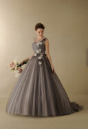 グレー・ミーテ