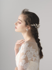ウェディングドレス・ヘアスタイルイメージ