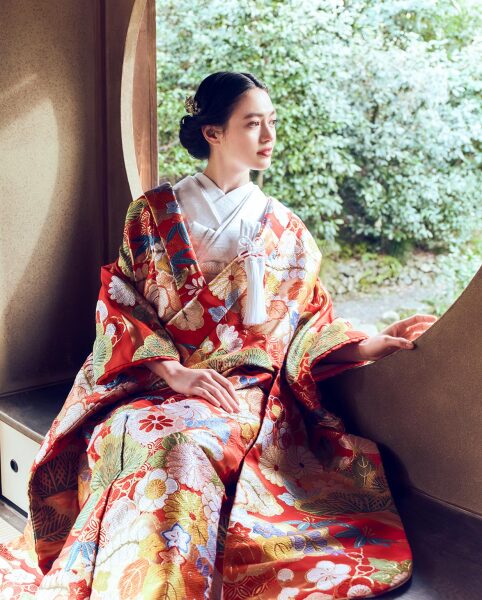 川島織物 朱赤 三友盛祥文