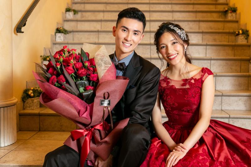 エントランス階段にて1枚②