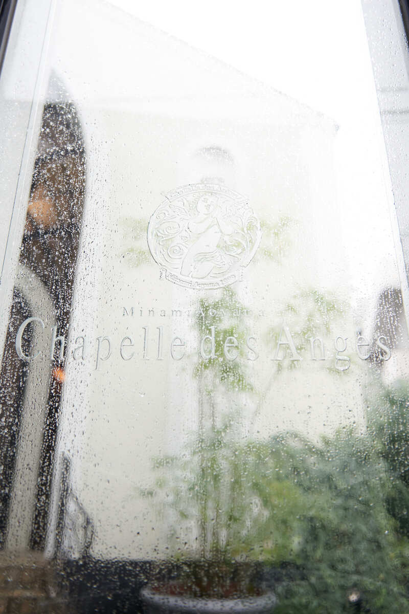 小雨が降る中・・・