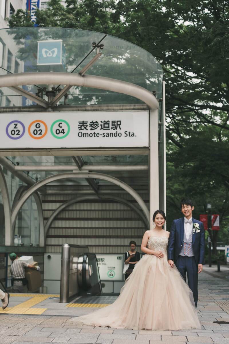 ドレスを着て教会から飛び出そう!