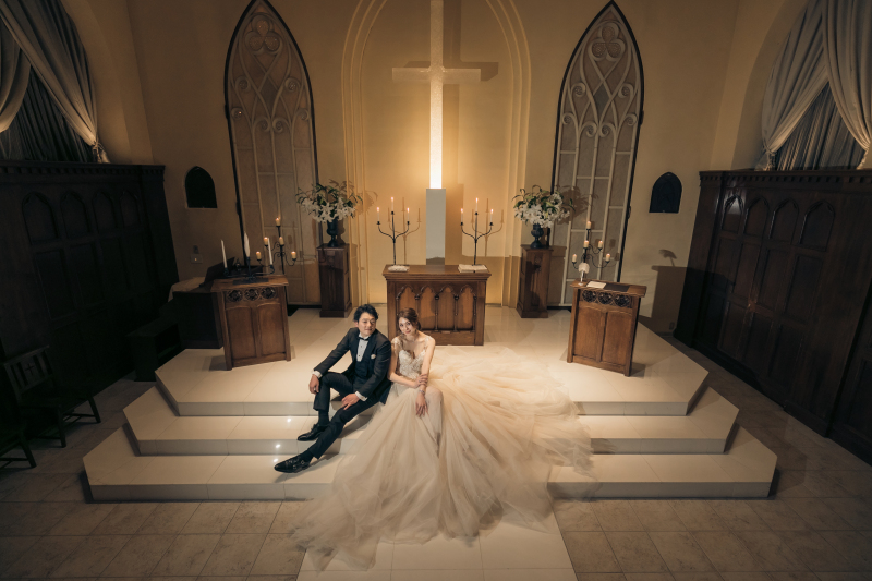 貸切のチャペルでリラックスしての撮影♪