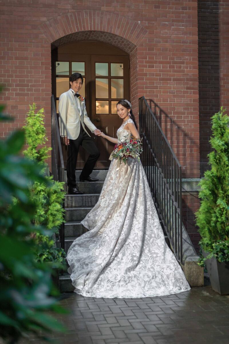 おふたりのお衣裳に注目！