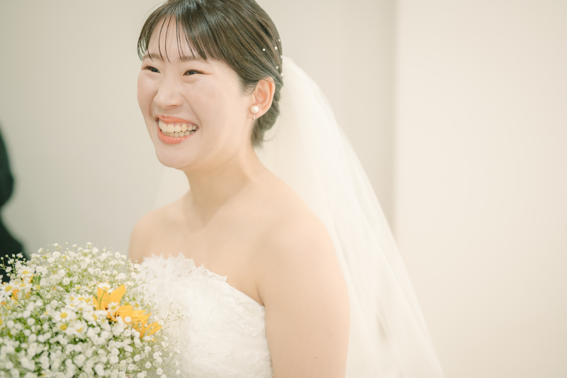 黄色が差し色のブーケ