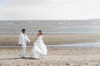 海の近くの公園で