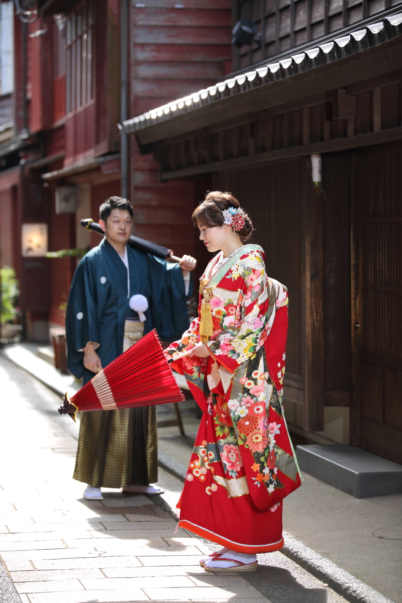 小路にて