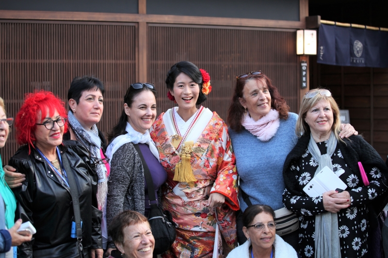 もみくちゃ～～